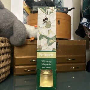 Pier 1 Imports Reed Diffuser: Blooming Magnolia